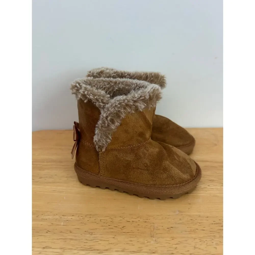 Bearpaw Toddler Girl Suede Boots Size 6 – Bow Back, Shearling Lined